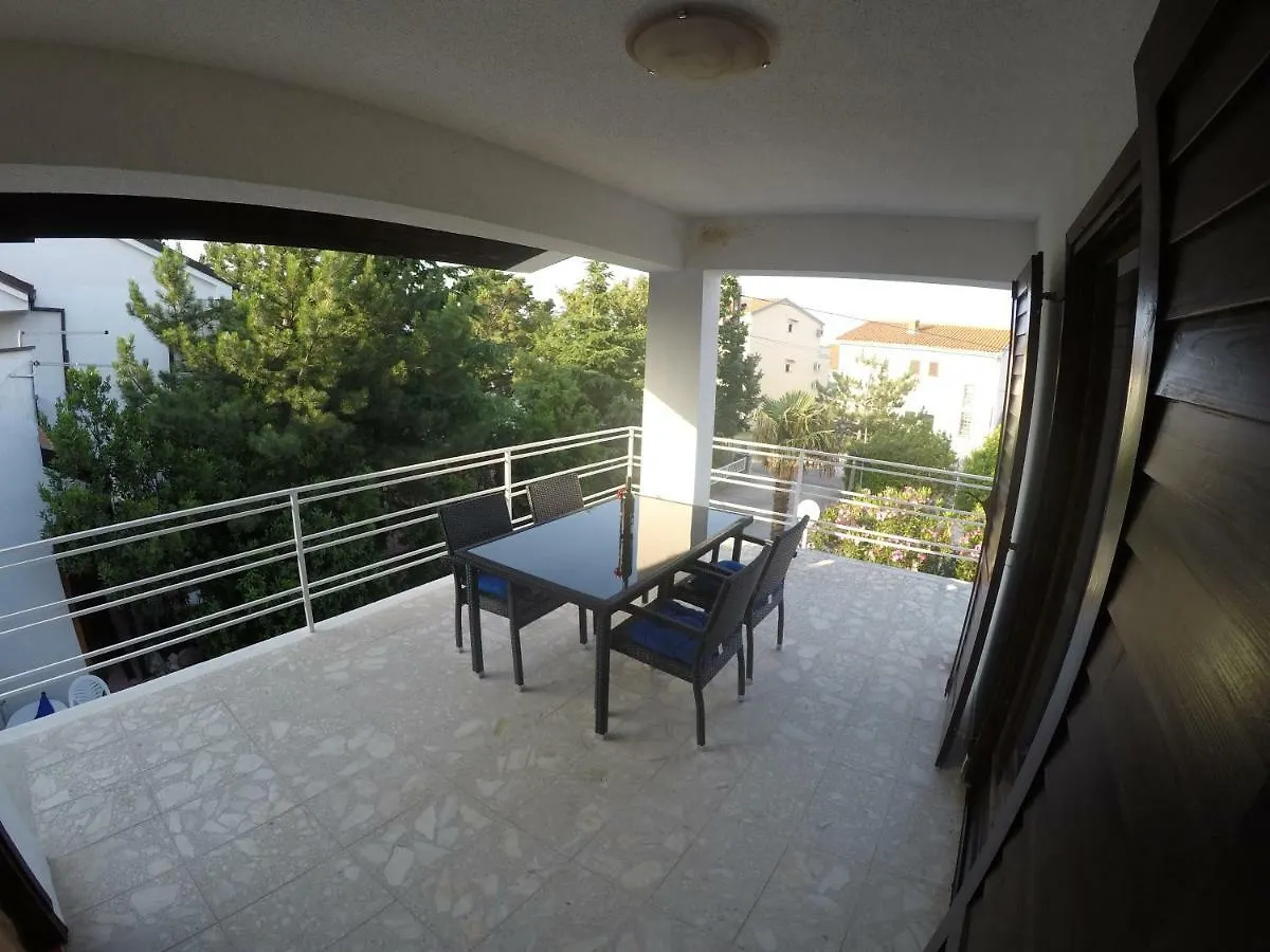 Apartments Lopac Jadranovo